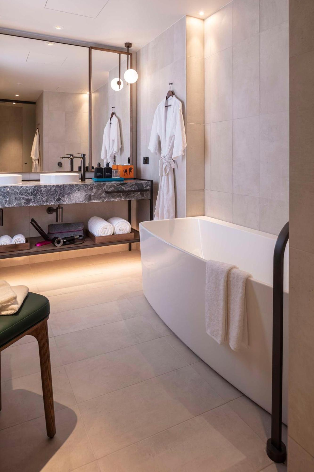 Next Hotel Melbourne, Curio Collection By Hilton Extérieur photo