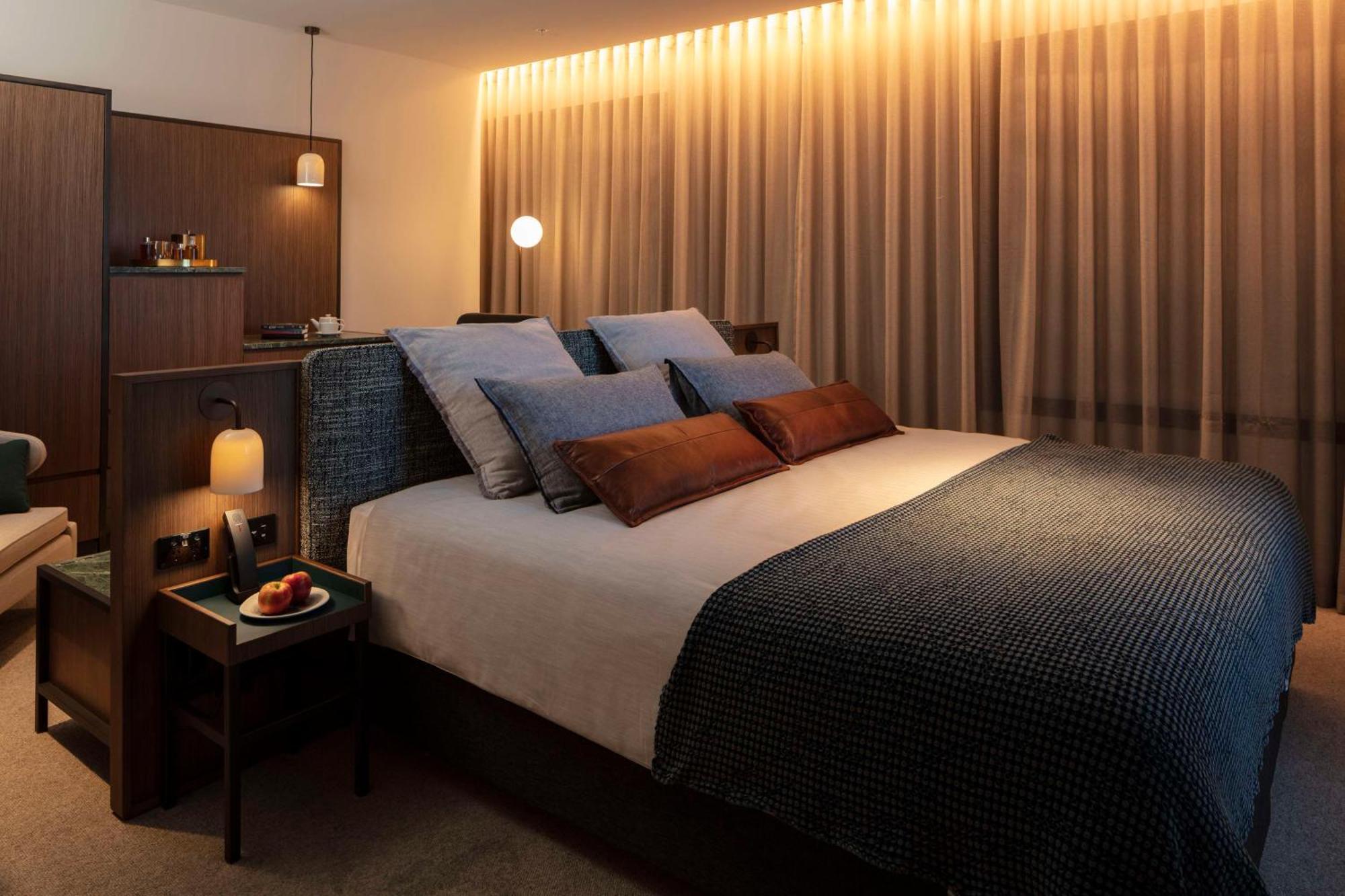 Next Hotel Melbourne, Curio Collection By Hilton Extérieur photo